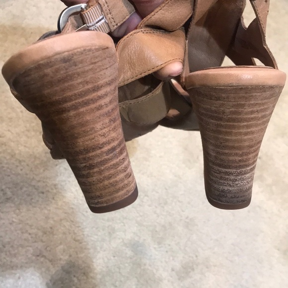 Born Leather Leather Block Heels Open Toe Ankle Strap Sandal- Size 9M - Picture 7 of 12